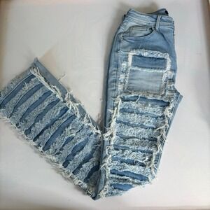 Red Fox Jeans Stacked/ Distressed blue denim Size L